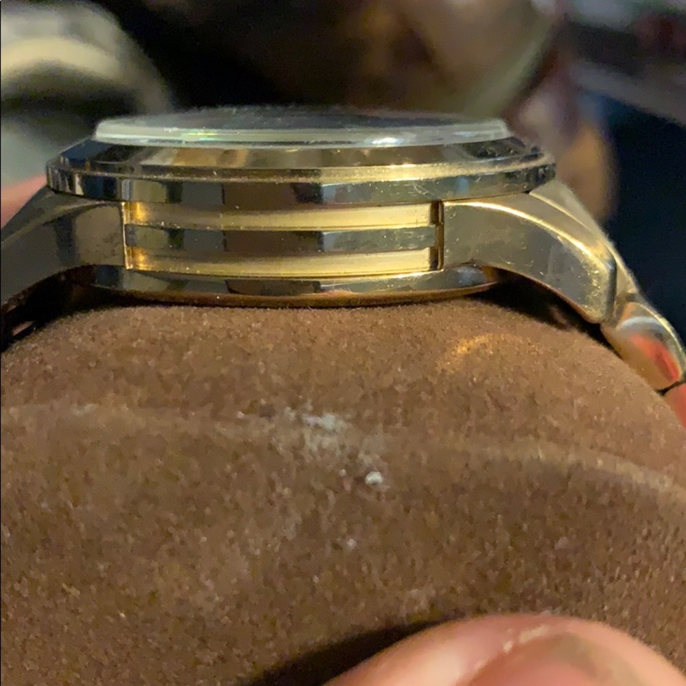 MK Watch - Picture 3 of 6